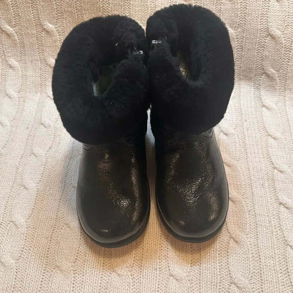 UGG Gemma patent leather boot sz 7 Black Patent Leather Uggs